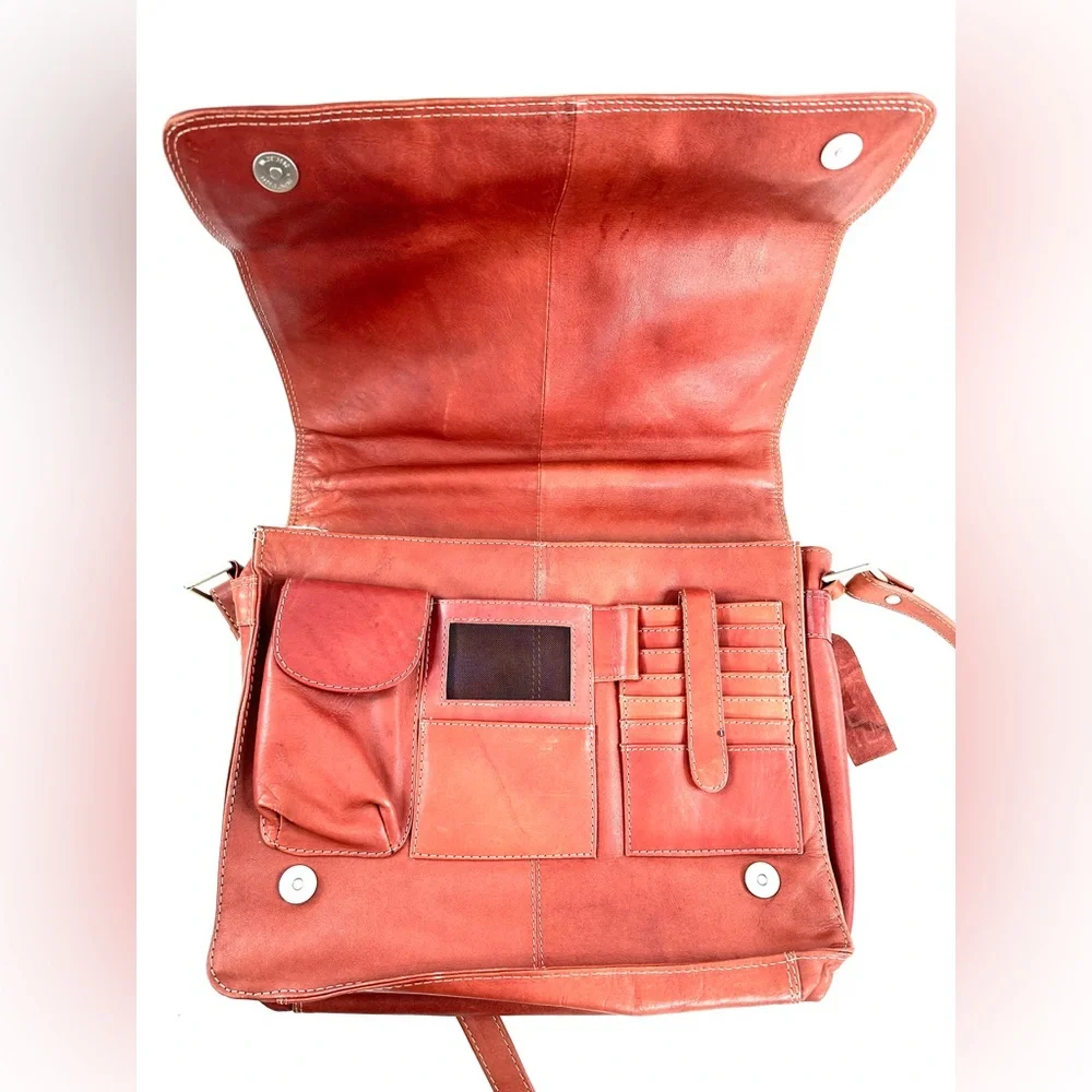 CHAOS Rust Brown Leather Medium Messenger Bag Organizer Office Commute Travel